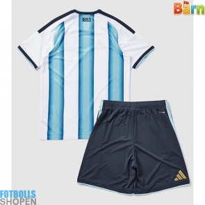 Billiga Argentina Hemmatröja Barn VM 2026 Kortärmad (+ Korta byxor)